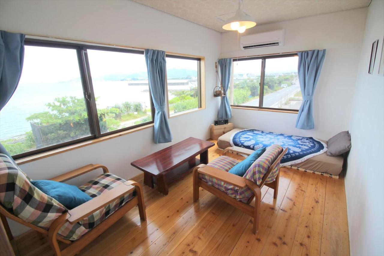 Beach side hotel YAMORIYANONIKAI J29 Nago Exterior foto